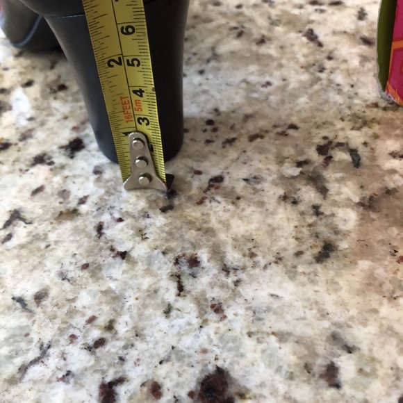 Tory Butch Shoes - Picture 10 of 10